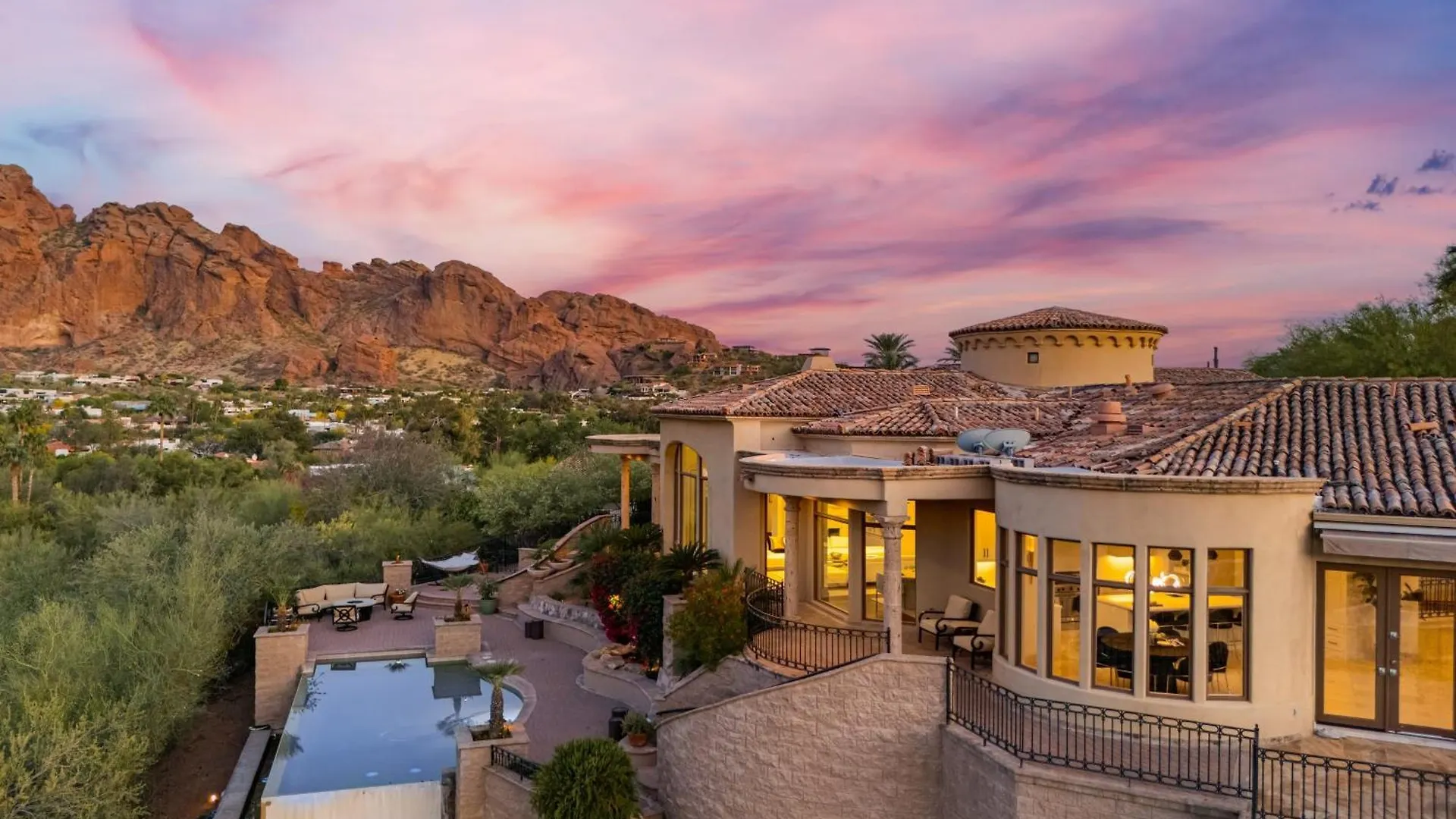 Сasa de vacaciones Luxury Desert Estate Pool Theater And Minutes From Old Town Phoenix