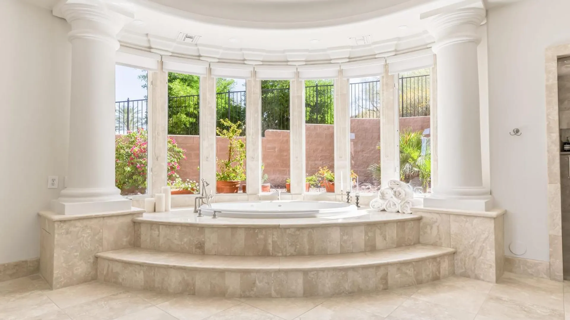 Сasa de vacaciones Luxury Desert Estate Pool Theater And Minutes From Old Town Phoenix Estados Unidos