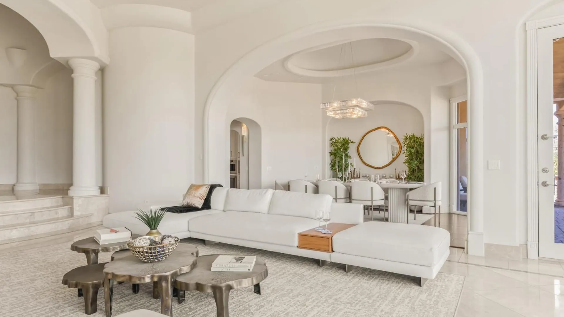 Luxury Desert Estate Pool Theater And Minutes From Old Town Phoenix